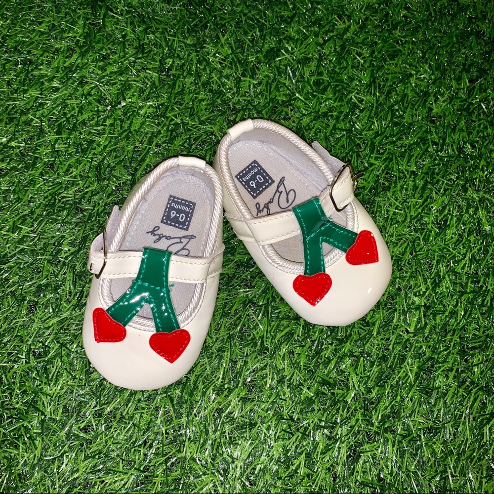 Cherry detail baby shoes 0-6m
